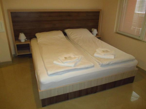 Отель Alex Apartments  Поморье